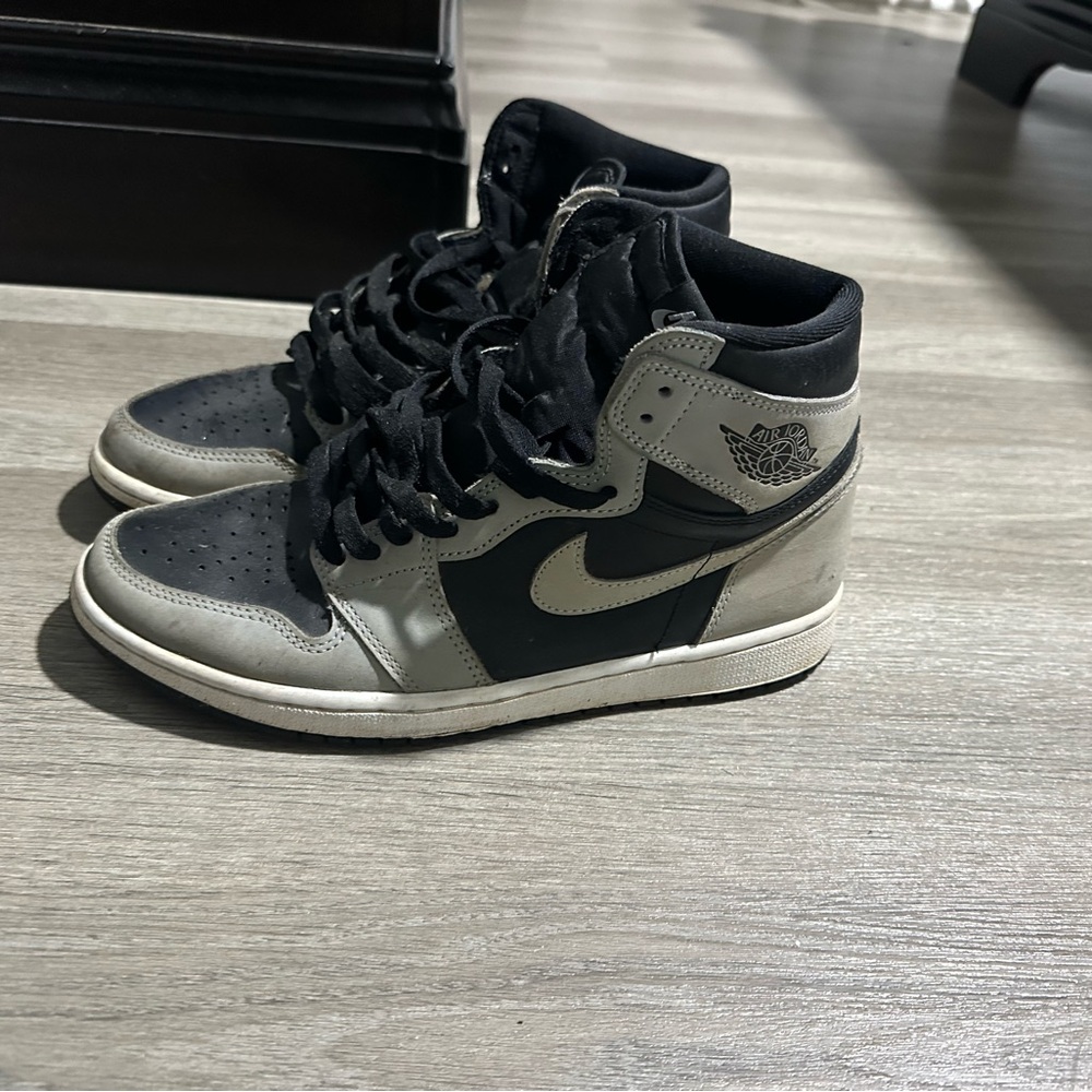 Jordan Sneakers Black and Gray